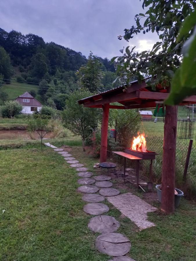 Садиба Райський Куточок Synevyr Exterior foto